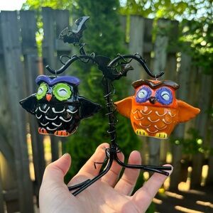 Cracker Barrel Halloween Orange & Black Owl Salt & Pepper Shakers With Stand